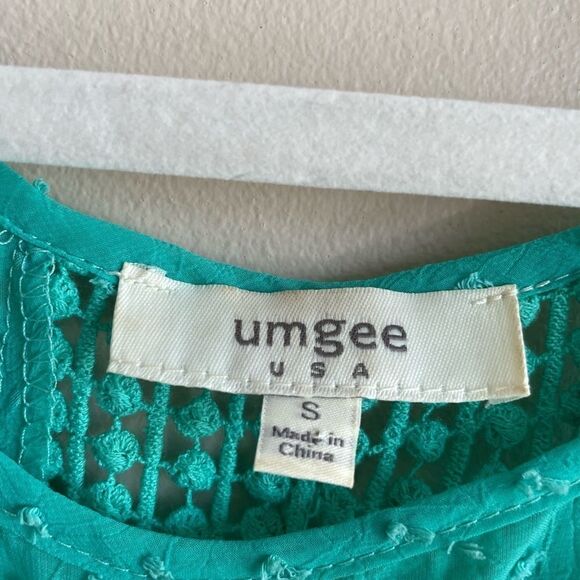 Umgee Green Sheer Tank - Picture 7 of 11